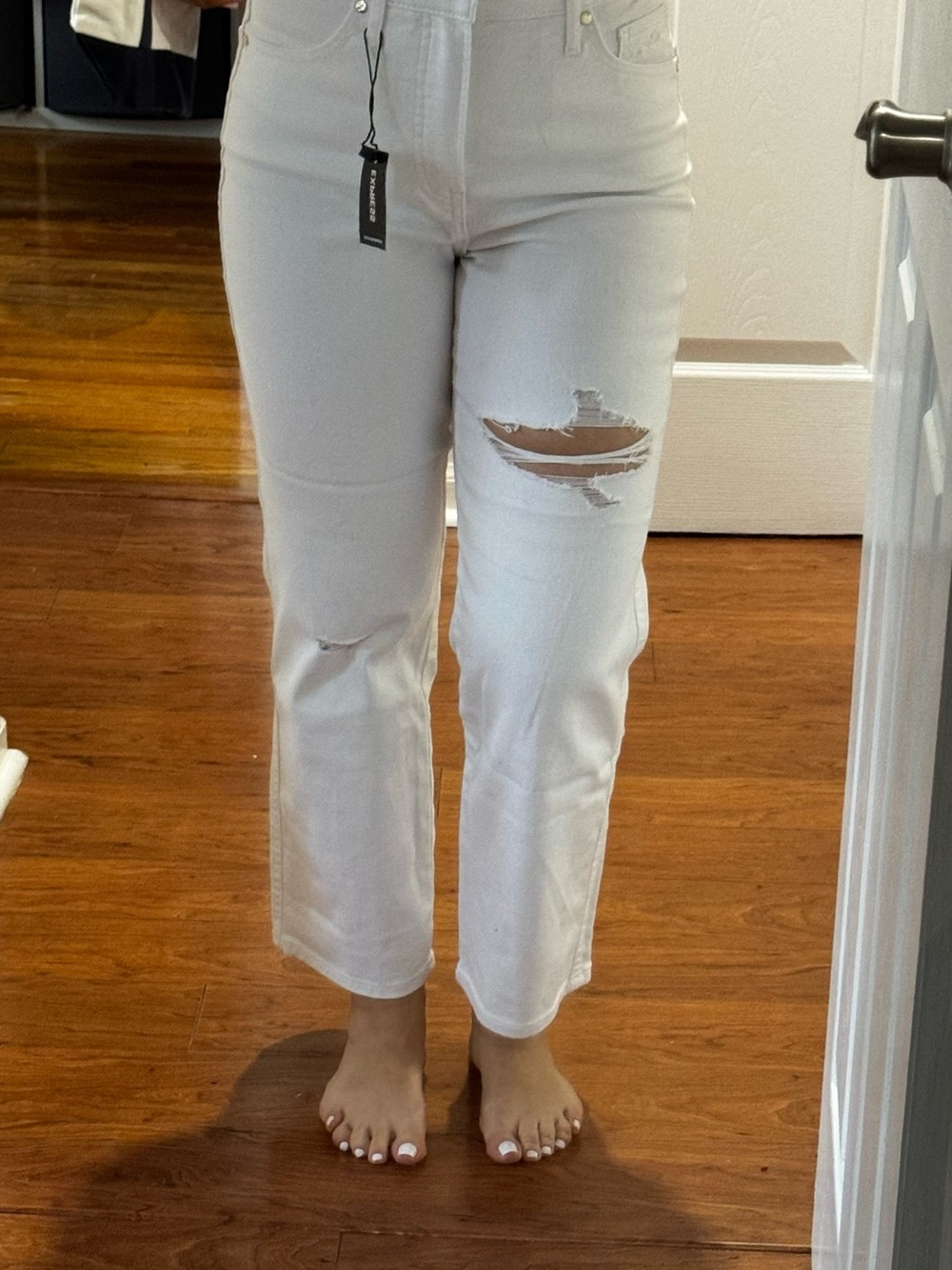 Express White Distressed Cropped Jeans